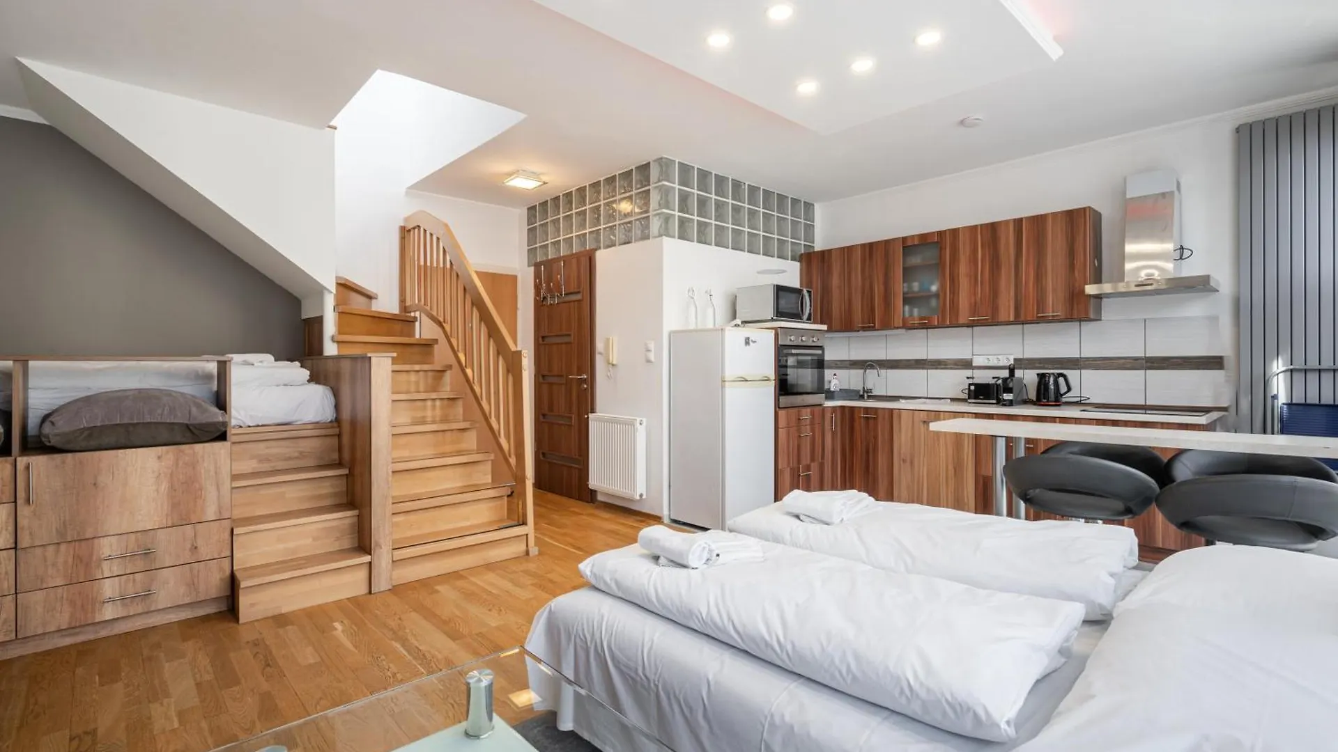 Eclipse Elegance Apartment Budapest 0*,  Hungary